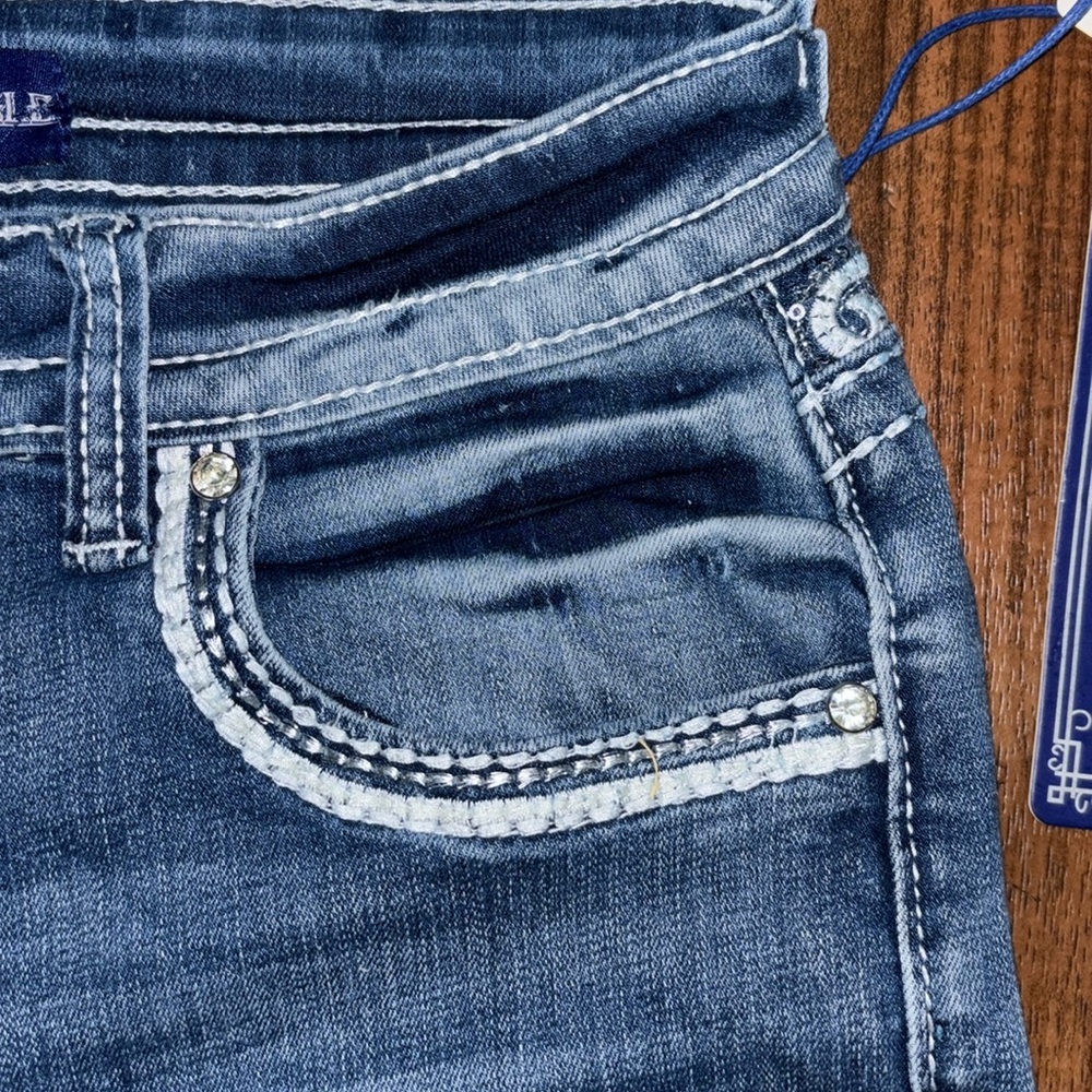 Bootcut Jeans - Picture 6 of 8